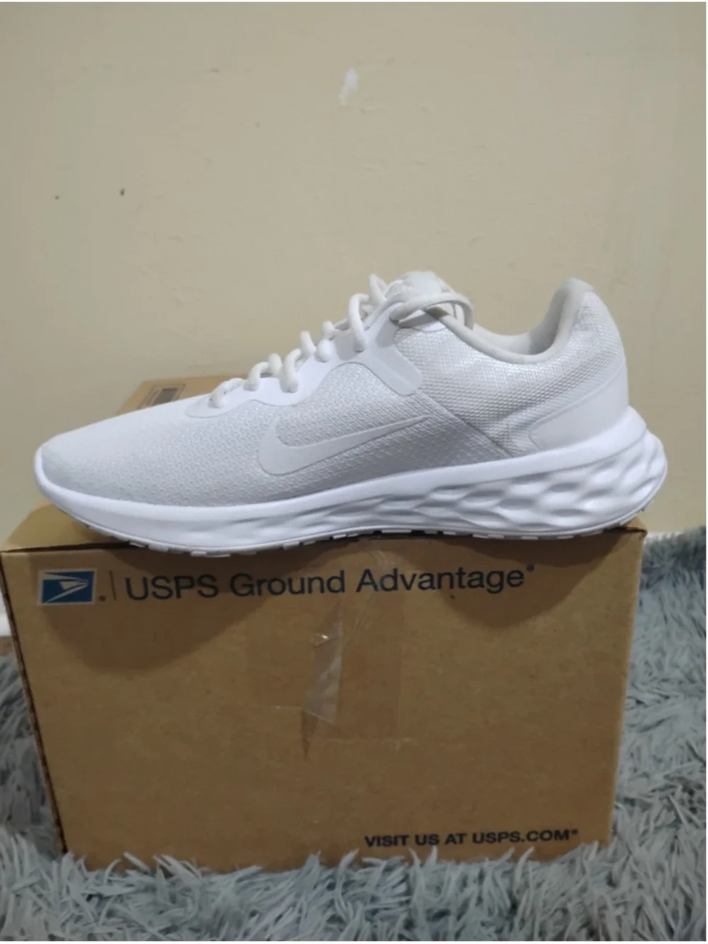 Nike Revolution 6 NN TripleWhite Men Size 8.5 Running Sports SneakervDC3728-102